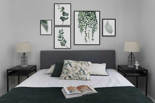 Projekt mieszkania w którym dominuje elegancki minimalizm z botanicznym akcentem